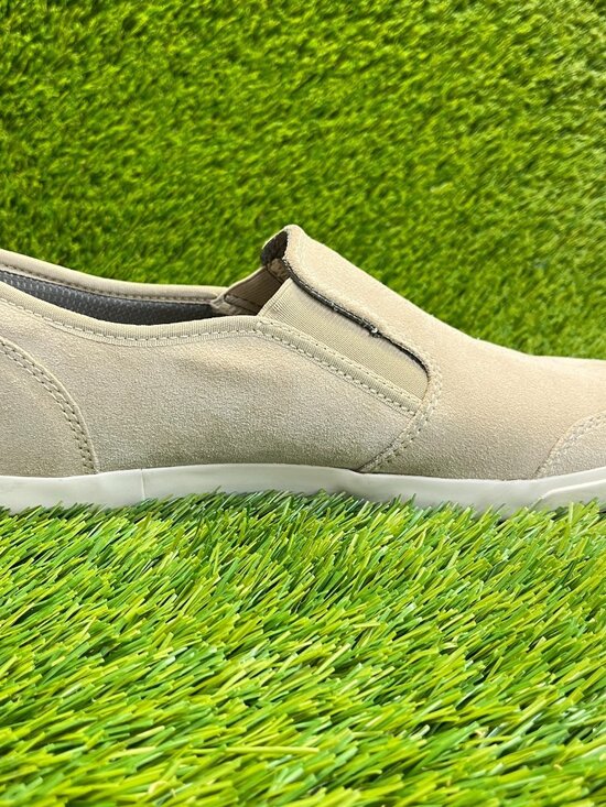 Clarks Torbay Mens Size 11 Beige Casual Classic Suede Slip On Loafers Shoes main image 8